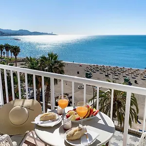 https://miradores-malagueta-beach-by-caleta-homes.hotelsinnerja.org